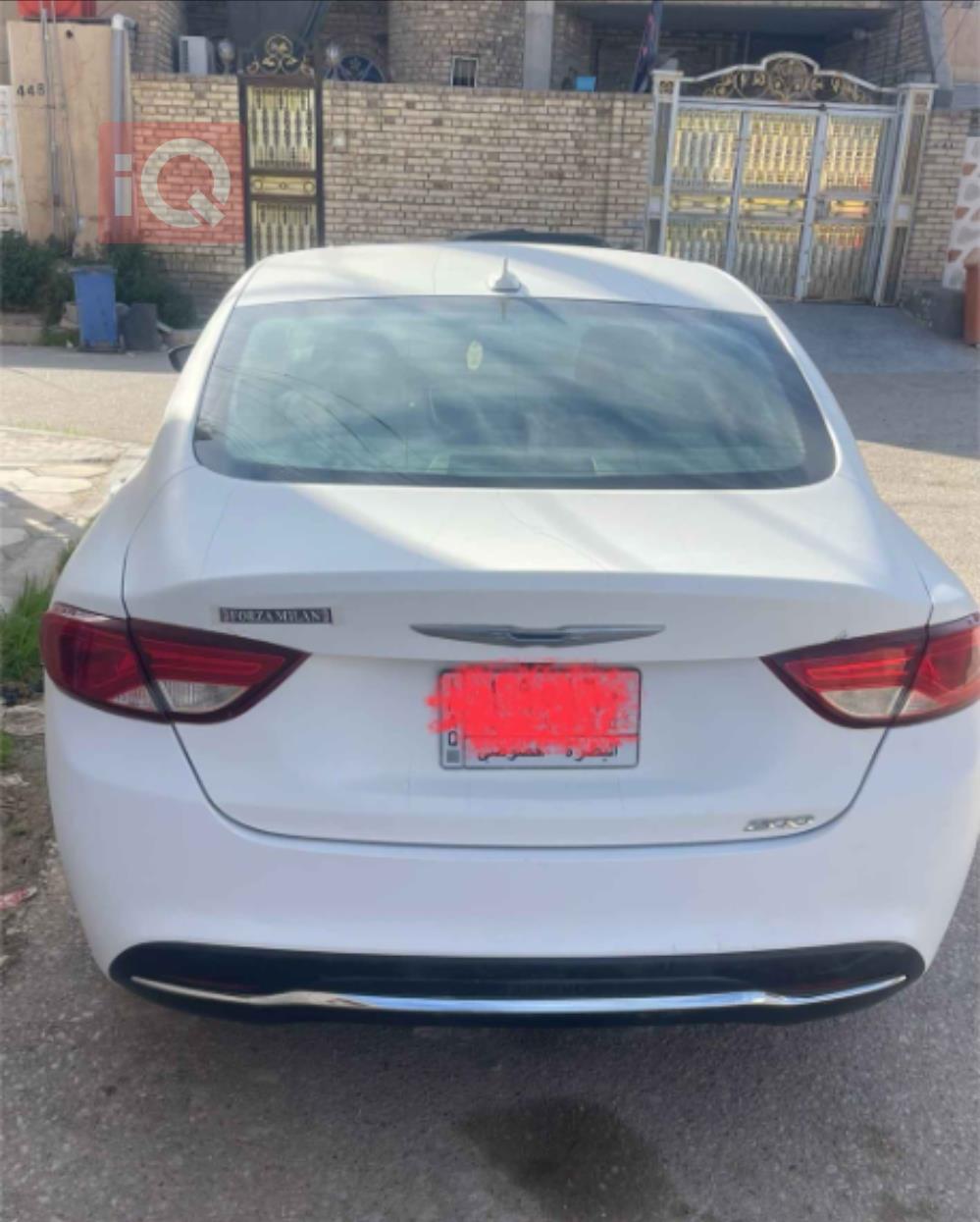 Chrysler 200